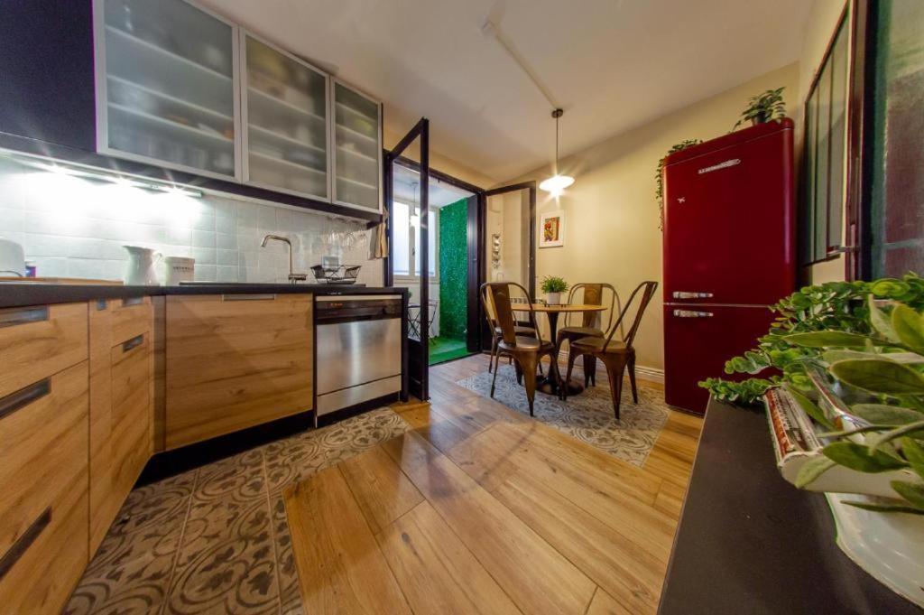 Retromirabeau - Chambre Suite & Appartements De Charme - Localisation Premium Narbonne Dış mekan fotoğraf