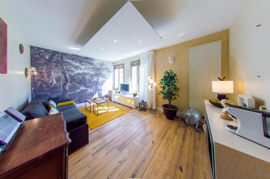Retromirabeau - Chambre Suite & Appartements De Charme - Localisation Premium Narbonne Dış mekan fotoğraf