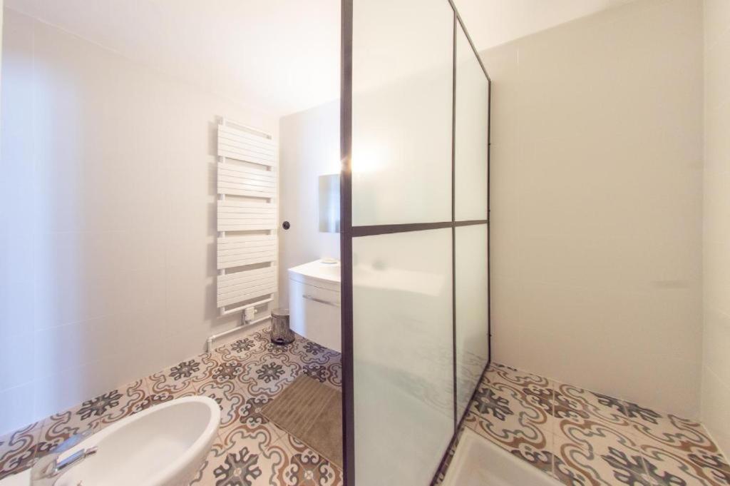 Retromirabeau - Chambre Suite & Appartements De Charme - Localisation Premium Narbonne Oda fotoğraf