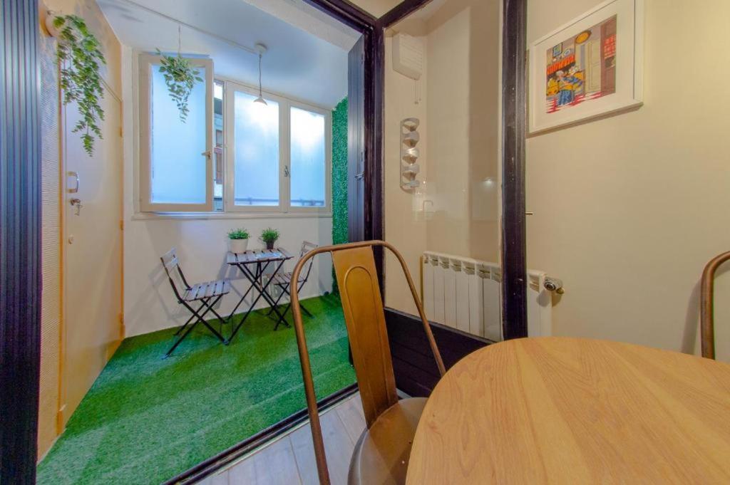 Retromirabeau - Chambre Suite & Appartements De Charme - Localisation Premium Narbonne Oda fotoğraf